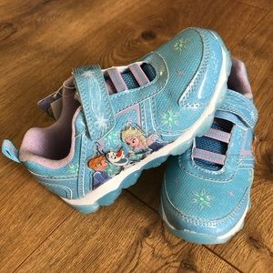 Shop Skechers Girls Twinkle Toes Sparkle Lite Rainbow Brights Shop Skechers Girls Twinkle Toes Sparkle Lite Rainbow Brights
